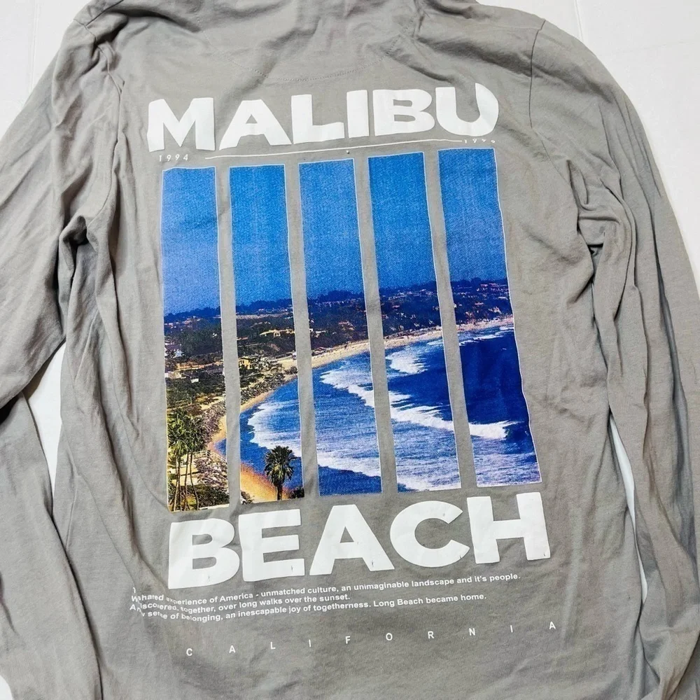DENIM & Flower Malibu Beach Gray Graphic Long Sleeve Pullover Hoodie Men’s Small